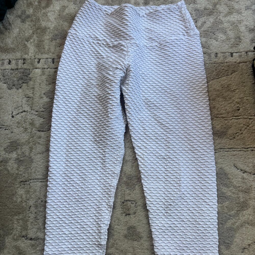 Booty by Brabants Textured White Leggings